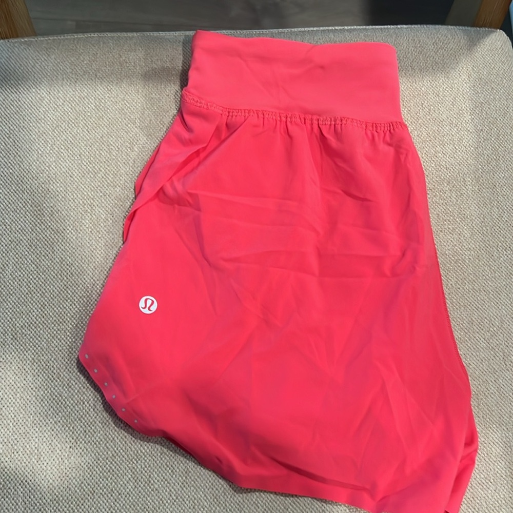 Lululemon Fast and Free Reflective High-Rise Classic-Fit Short 3” Size 4